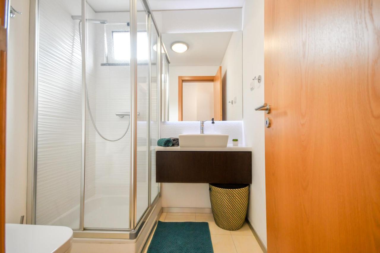Spacious 3 Bedroom By The Beach Canico (Madeira) Exterior photo
